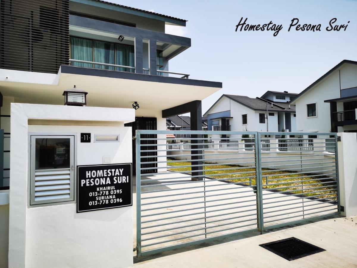 Pesona Suri Homestay Batu Pahat Exterior foto